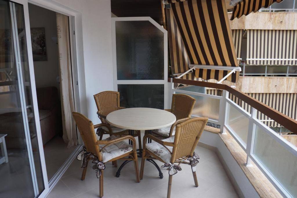 Jardines Del Sur, Ocean View Buzanada