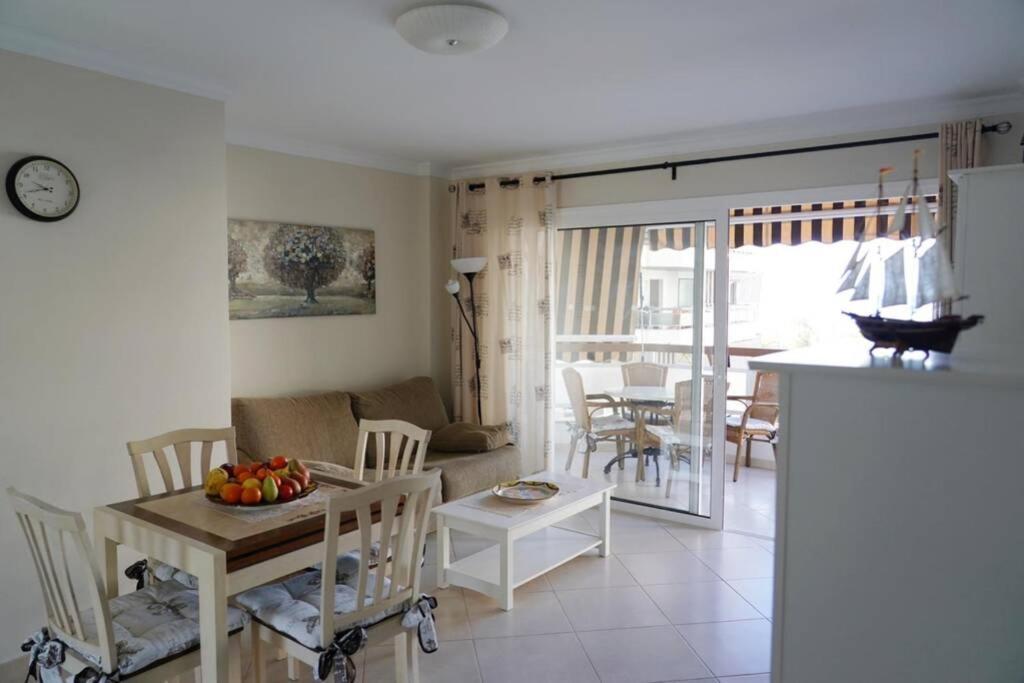 Apartment Jardines Del Sur, Ocean View Buzanada
